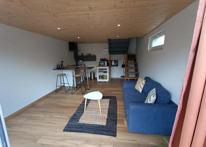 En Duplex 24h Du Mans Apartment *